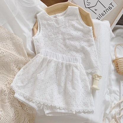 Summer Grace: 2024 Hollow Lace Sleeveless Set for Baby Girls